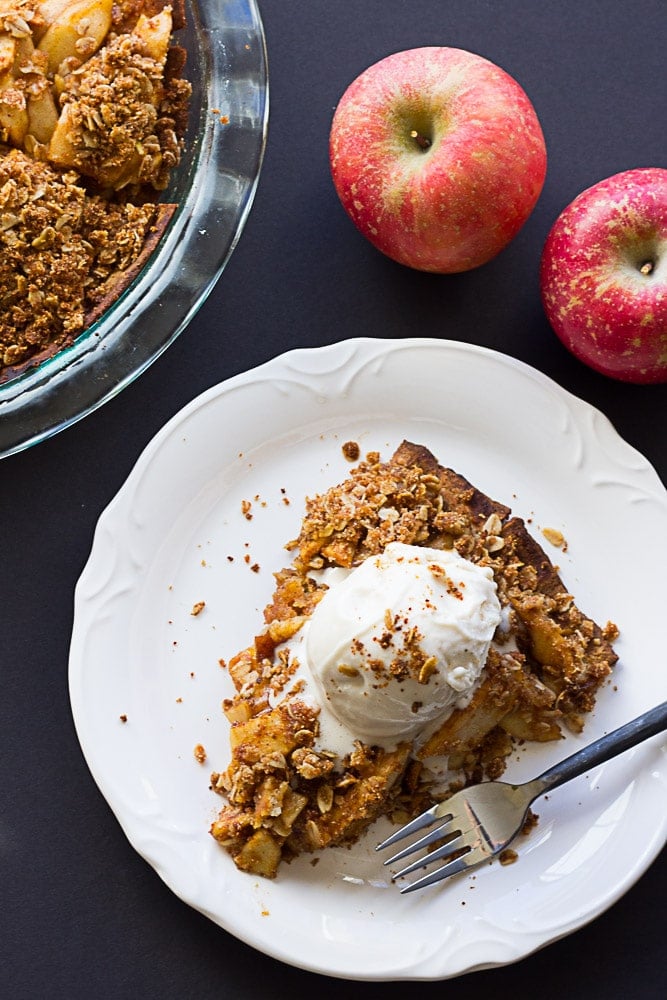 Gluten Free Vegan Apple Crumble Pie: Made with an almond flour crust, minimal oil, and full of sticky sweet apples with a perfect crumble topping.