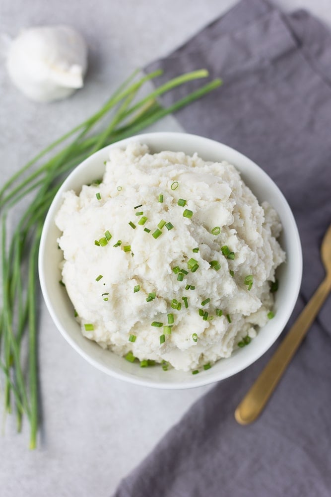 vegan mashed potatoes looking down into the bowl