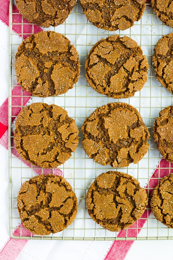 lots of vegan ginger cookies on a rack