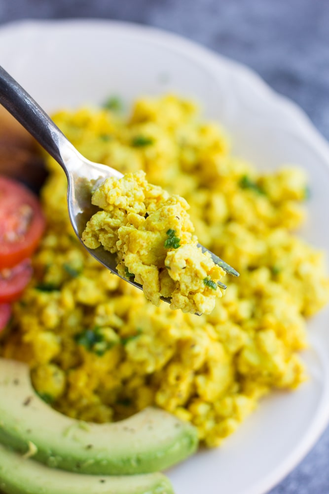 tofu scramble on a fork