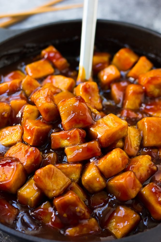 pan full of sriracha tofu