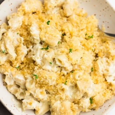 bowl of vegan baked mac and cheese