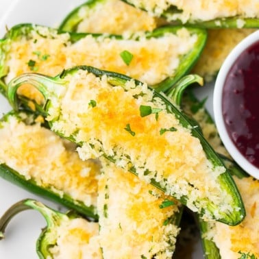 jalapeno poppers with red jam for dipping