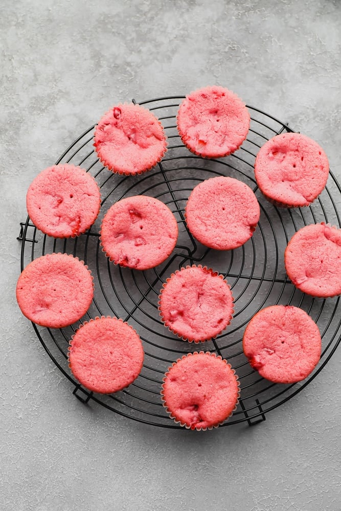 unfrosted, cooked red cupcakes