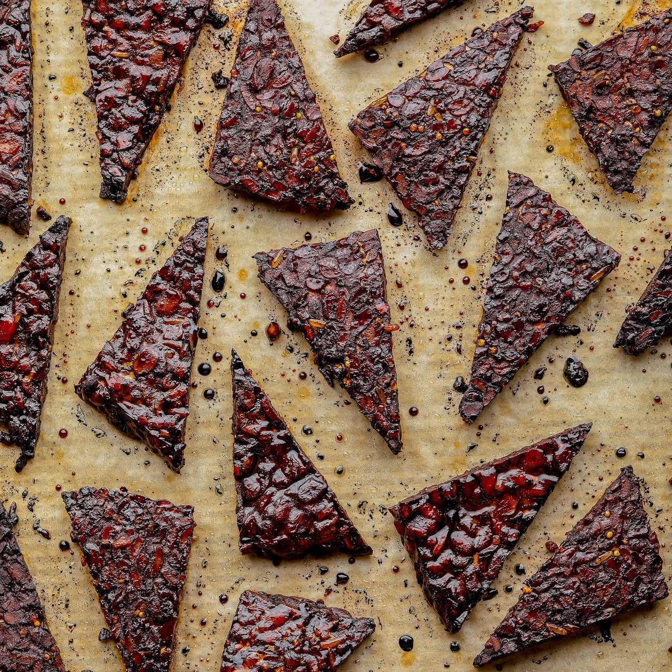 Garlicky Balsamic Maple Marinated Tempeh - Nora Cooks