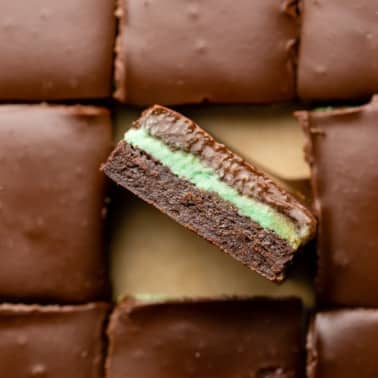 a sliced chocolate mint brownie turned on its side.
