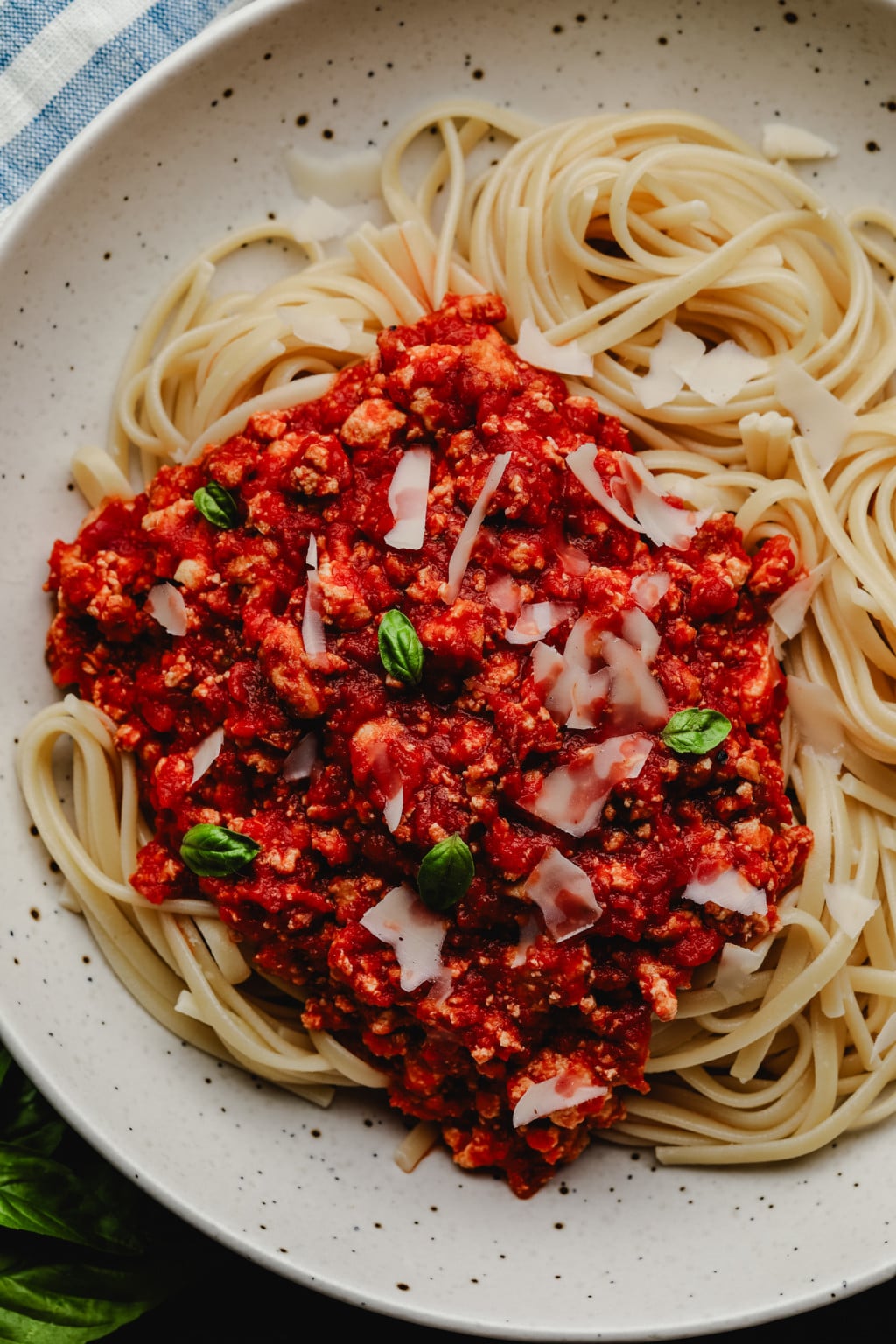 Vegan Bolognese - Nora Cooks