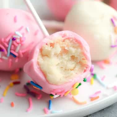 Better than Starbucks Cake Pops (No-Bake Lofthouse Cookies)