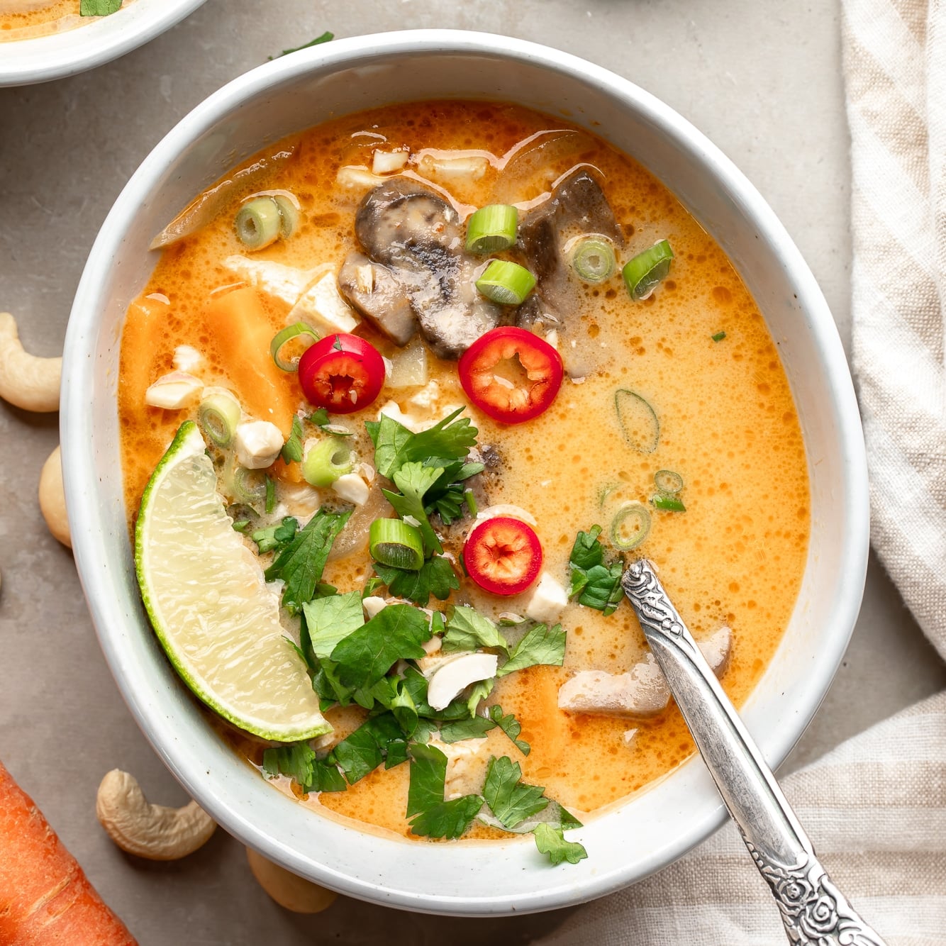 Easy Thai Coconut Soup (Vegan Tom Kha)